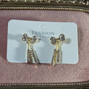 new Elegant Gold Tone Bow Fashion Jewelry Earrings Gift Women